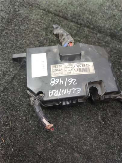 Caja Fusibles/Rele Hyundai Elantra (XD)(2000->) 1.6 - Imagen 4