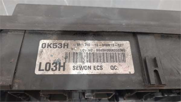 Caja Fusibles/Rele Kia Carnival (2007->) 2.9 CRDi - Imagen 4