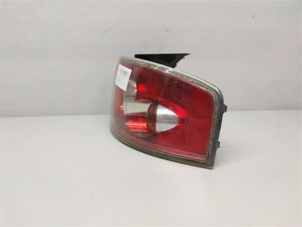 Piloto Trasero Derecho Seat Ibiza (6L1)(04.2002->) 1.9 TDI - Imagen 5