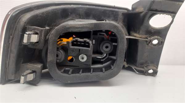 Piloto Trasero Derecho Seat Ibiza (6L1)(04.2002->) 1.9 TDI - Imagen 3