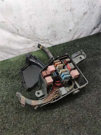 Caja Fusibles/Rele Dacia Sandero (01.2008->) SD - Imagen 4