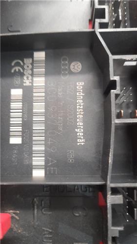Caja Fusibles/Rele Volkswagen Passat Berlina (3C2)(2005->) 2.0 TDI 16V - Imagen 3