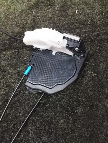 Cerradura Puerta Trasera Derecha Toyota C-HR (X10)(10.2016->) 2.0 - Imagen 3