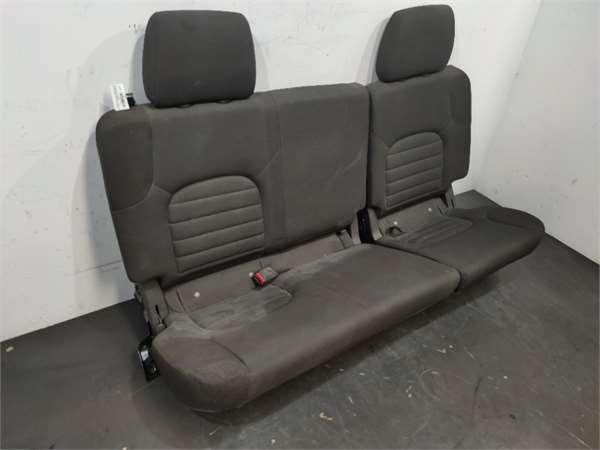 Asientos Traseros Nissan NAVARA Caja/Chasis (D40) 2.5 dCi 4WD - Imagen 2