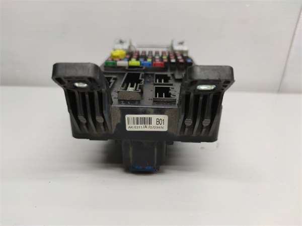 Caja Reles Hyundai ACCENT III (MC) 1.6 GLS - Imagen 3
