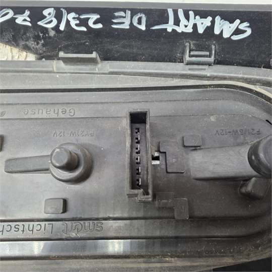 Piloto Trasero Derecho Smart MC 01/1332C0 3/698 - Imagen 4