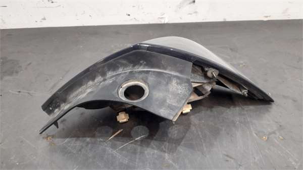 Piloto Trasero Izquierdo Opel Astra H GTC (2004->) 1.9 CDTI - Imagen 2