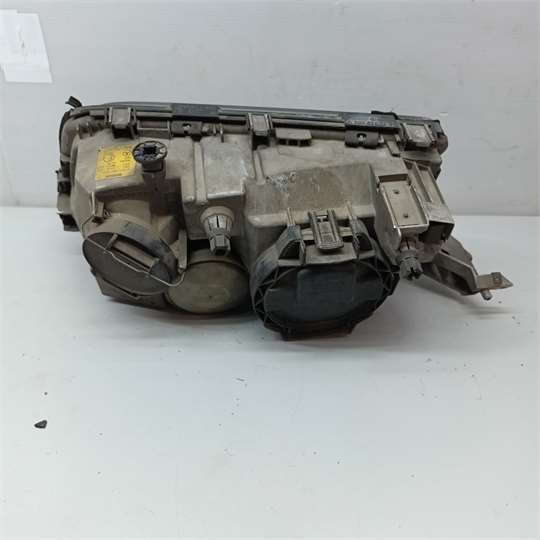 Faro Delantero Derecho Mercedes-Benz C-230 C-230 - Imagen 3