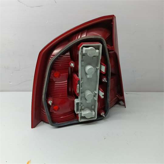 Piloto Trasero Derecho Skoda Octavia Berlina (1Z3)(2004->) 1.9 TDI - Imagen 3