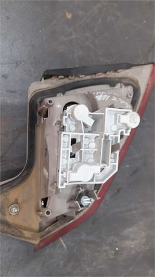Piloto Porton Trasero Derecho Ford MONDEO IV 2.0 TDCi - Imagen 3