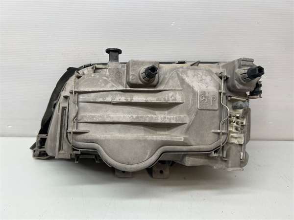 Faro Delantero Derecho Mercedes-Benz C-230 C-230 - Imagen 2