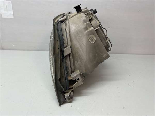 Faro Delantero Derecho Mercedes-Benz C-230 C-230 - Imagen 4