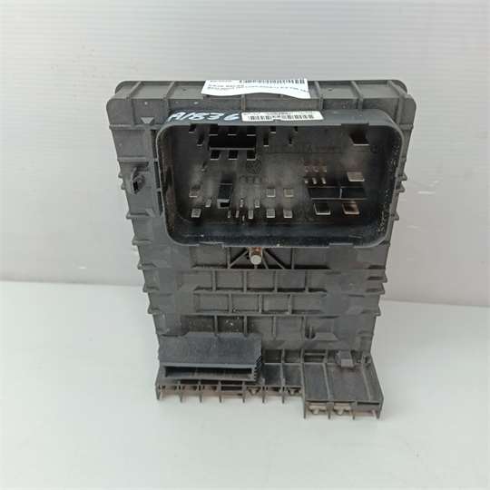 Caja Reles Seat Altea (5P1)(03.2004->) 2.0 TDI 16V - Imagen 2